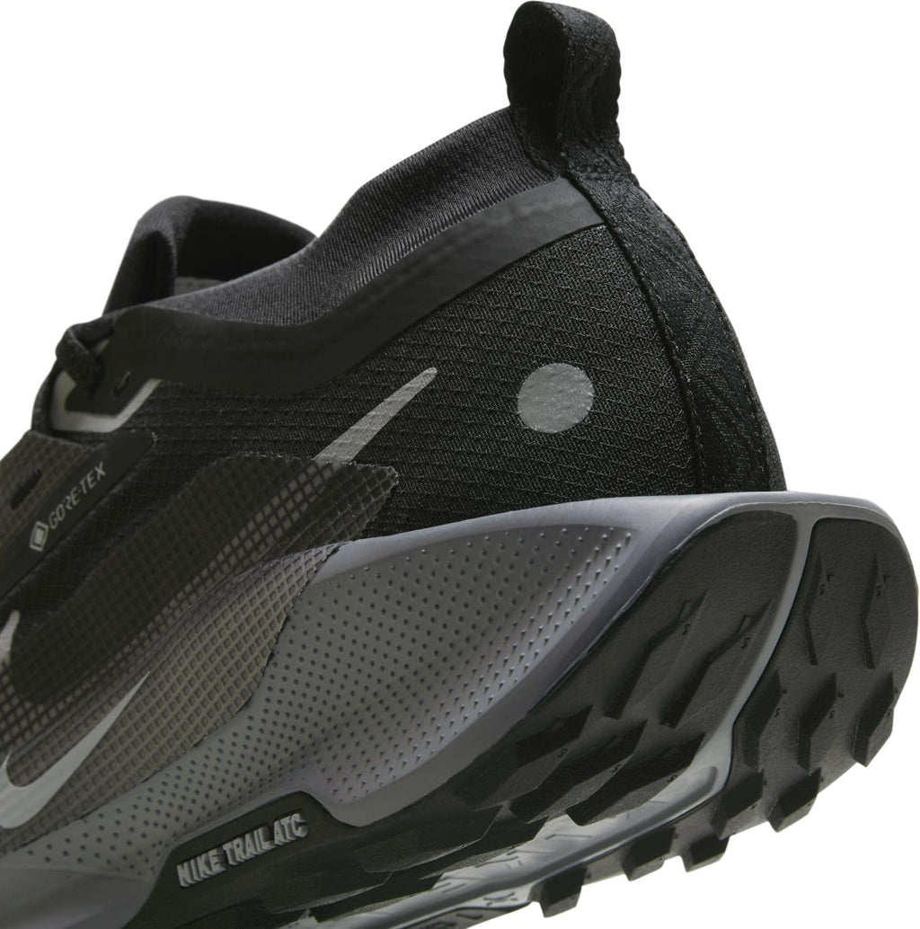 Nike Pegasus Trail 5 Gore-TEX Women's Waterproof Trail Running Shoes (FQ0912-001, Black/Cool Grey/Anthracite/Wolf Grey) Size 5