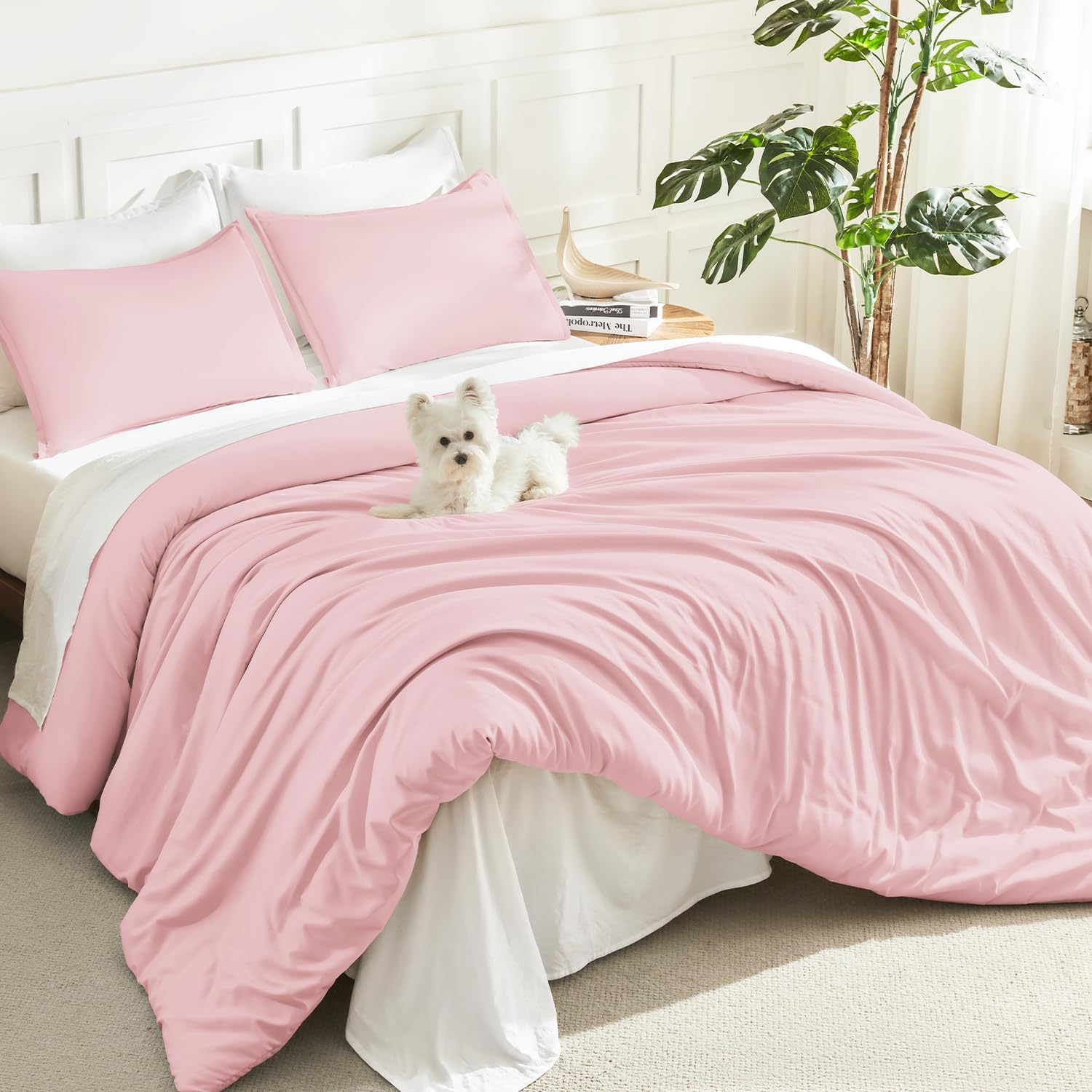 Litanika Queen Comforter Set Sage Green, 3 Pieces Lightweight Solid Bed Set | Soft Fluffy Down Alternative All Season Quilt Blanket