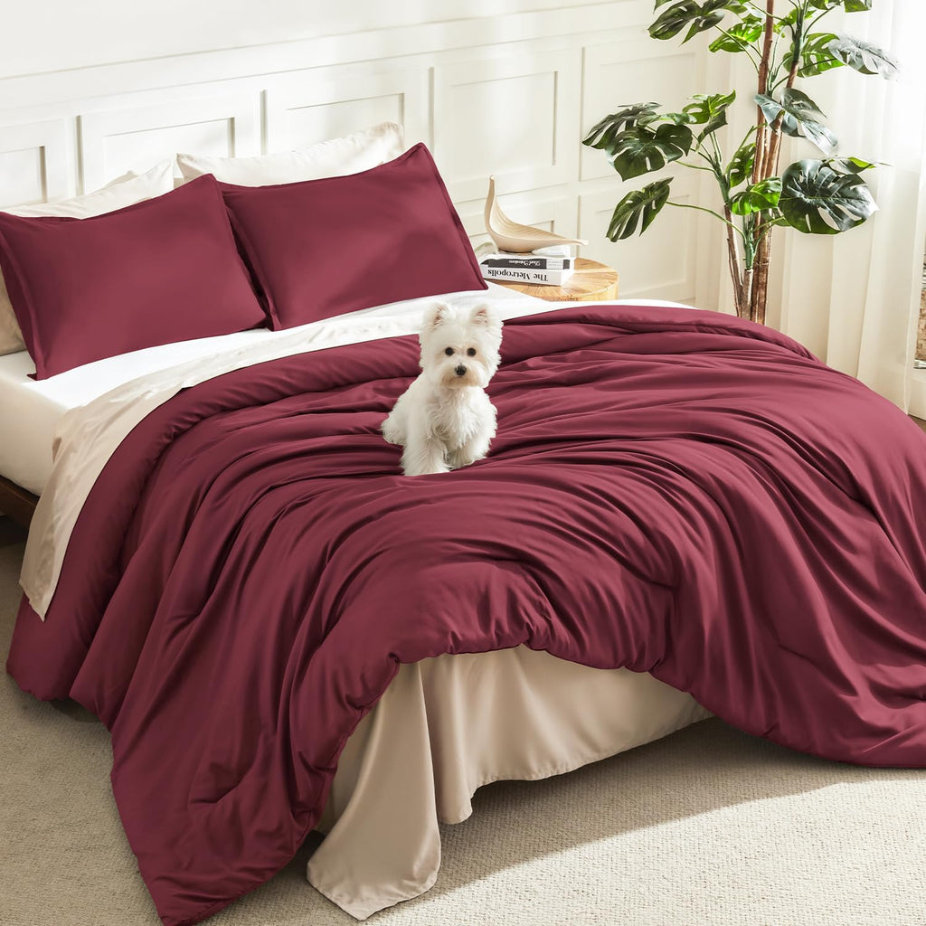 Litanika Queen Comforter Set Sage Green, 3 Pieces Lightweight Solid Bed Set | Soft Fluffy Down Alternative All Season Quilt Blanket
