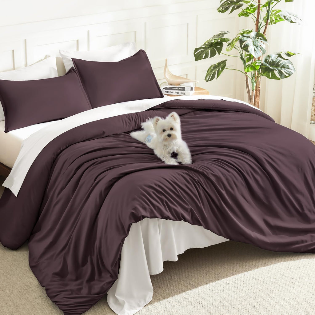 Litanika Queen Comforter Set Sage Green, 3 Pieces Lightweight Solid Bed Set | Soft Fluffy Down Alternative All Season Quilt Blanket