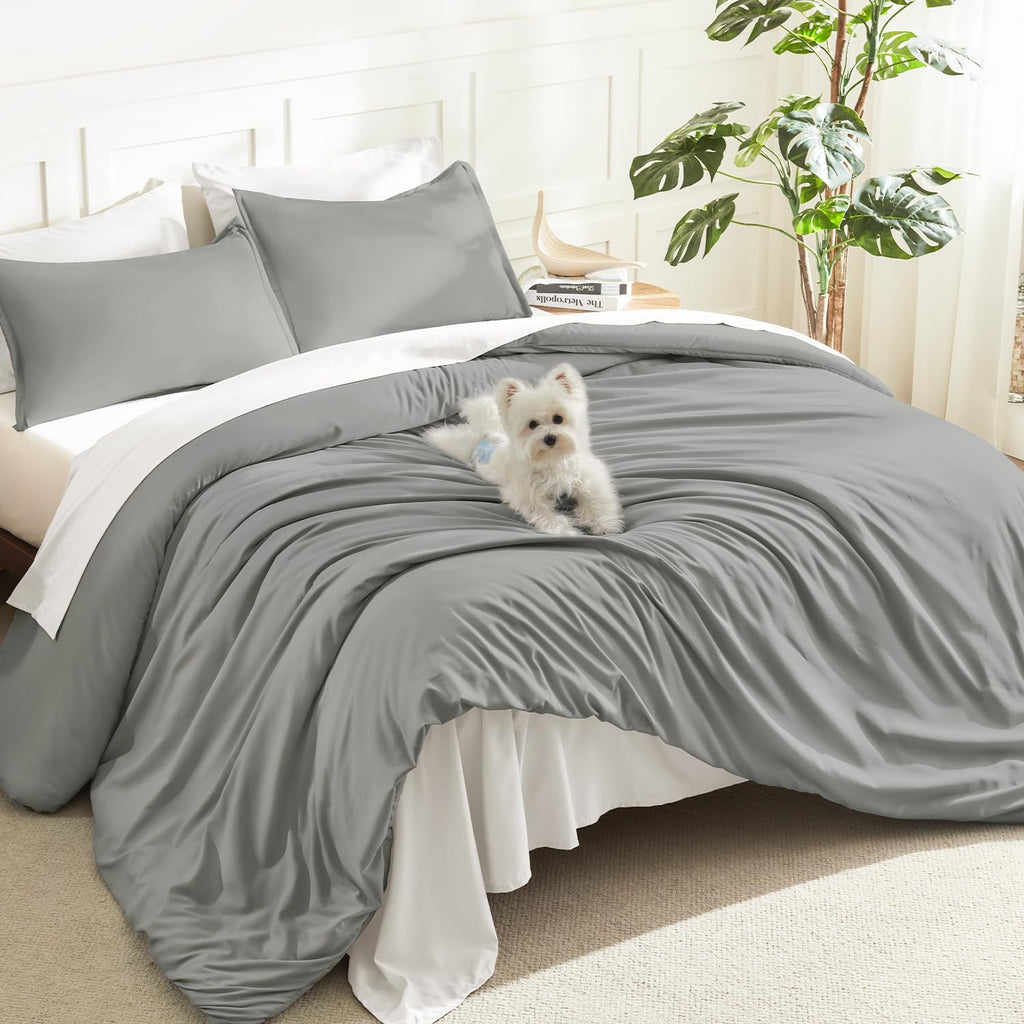 Litanika Queen Comforter Set Sage Green, 3 Pieces Lightweight Solid Bed Set | Soft Fluffy Down Alternative All Season Quilt Blanket